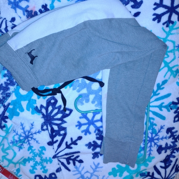 Sweatpants - Picture 5 of 7